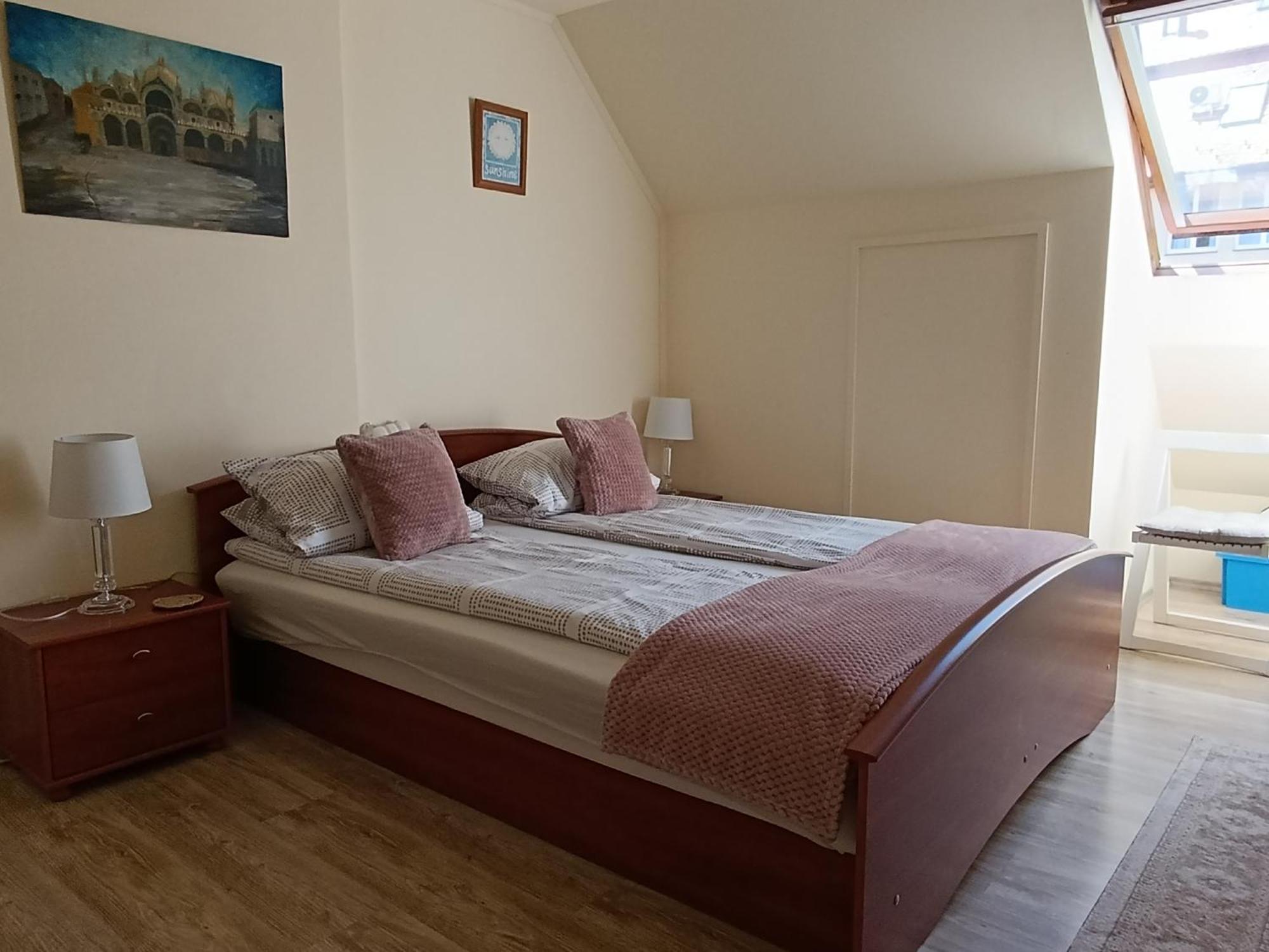 Cehmesterek Apartman 埃格尔 外观 照片