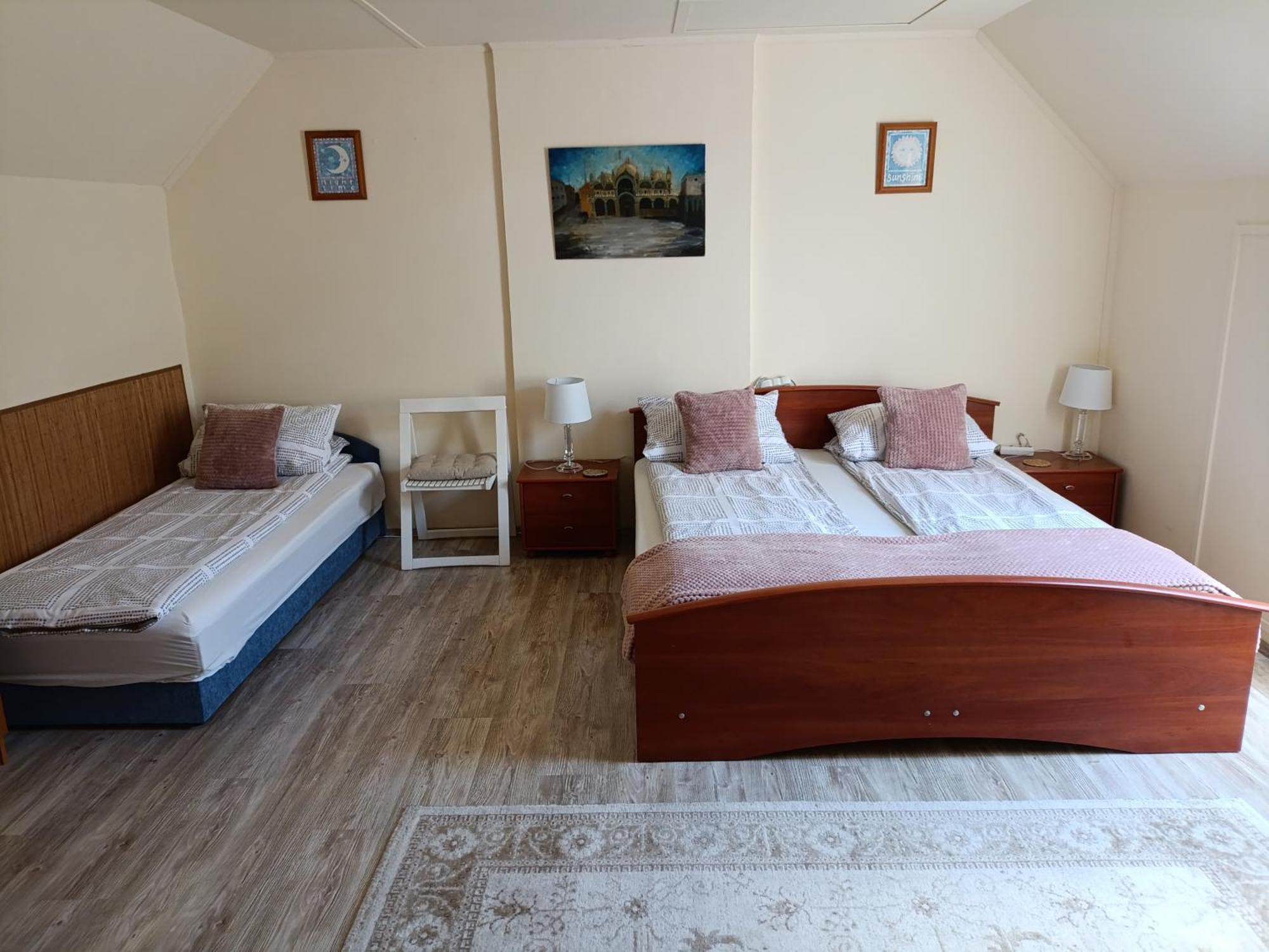 Cehmesterek Apartman 埃格尔 外观 照片